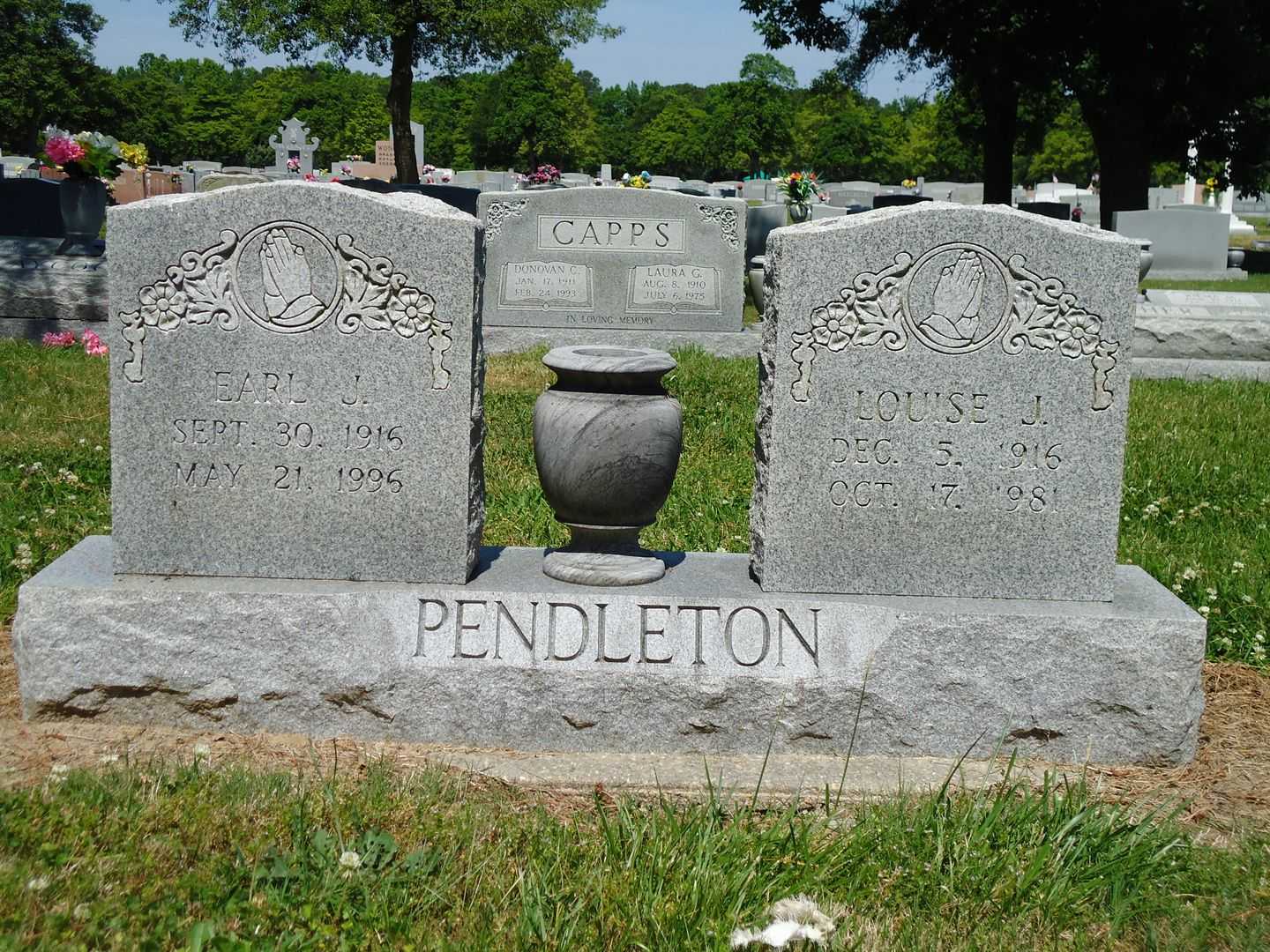 Earl James Pendleton's grave